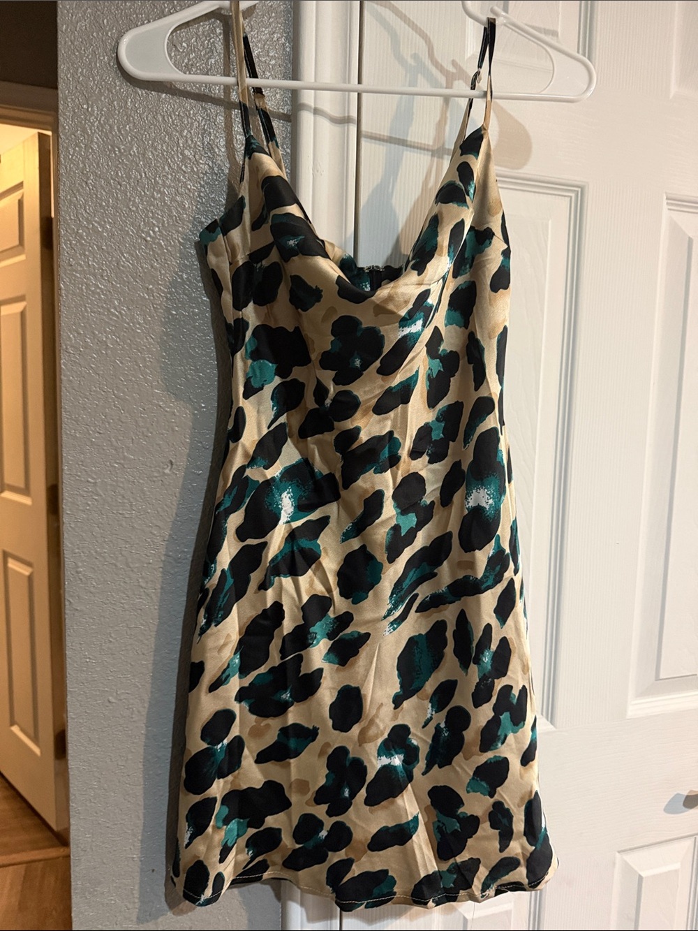 glam Teal & Black Leopard-Print Mini Slip Dress on Cream small NWT